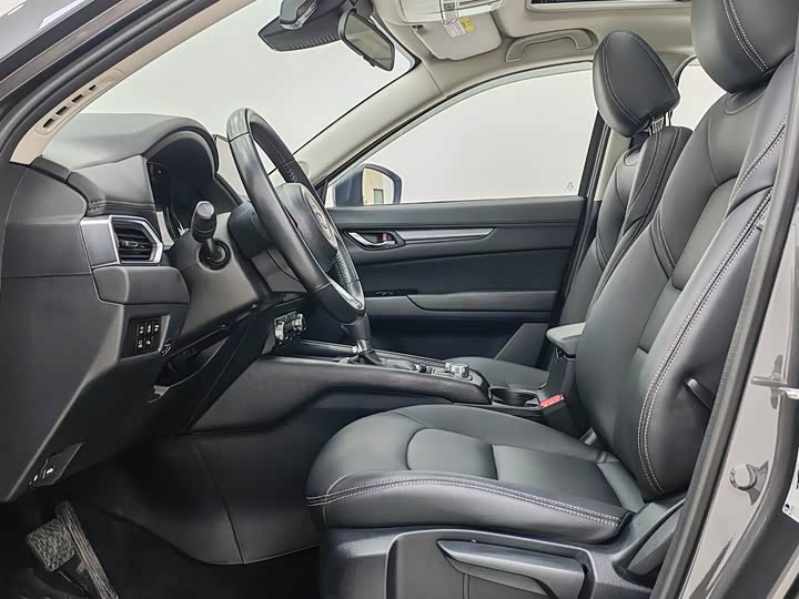 Фото 7 - Mazda CX-5