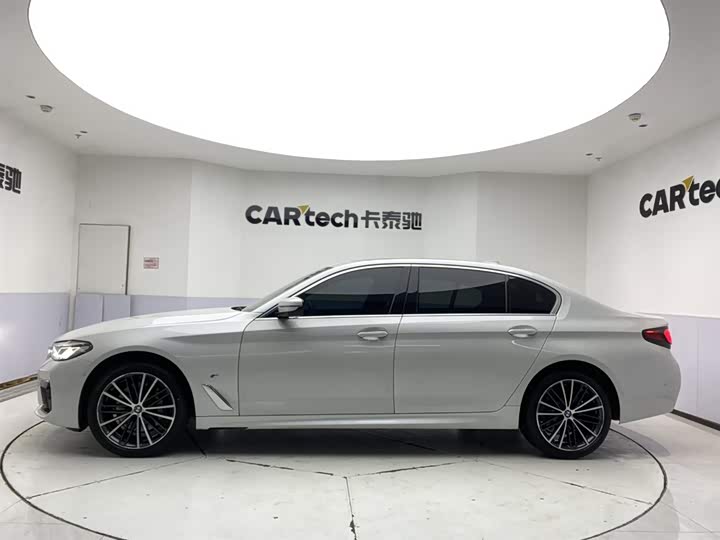 Фото 8 - BMW 5 Series