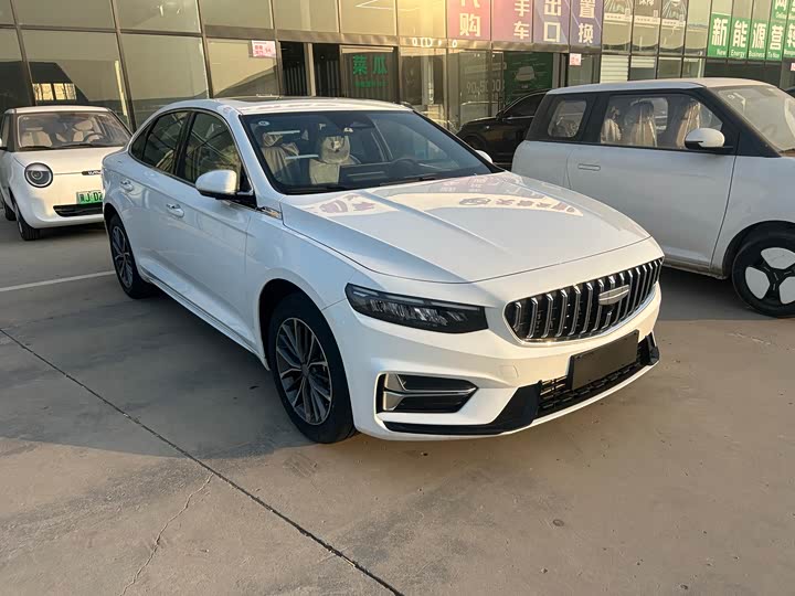 Фото 3 - Geely Preface