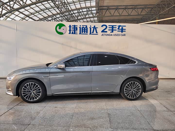 Фото 2 - BYD Han