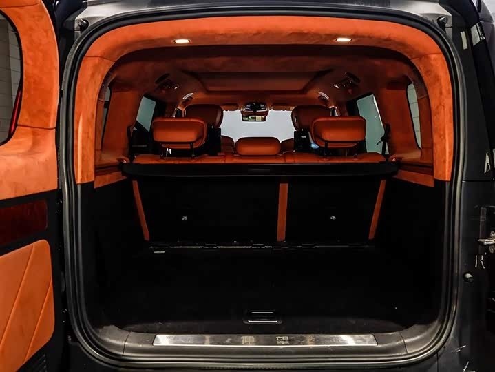 Фото 6 - BYD Yangwang U8