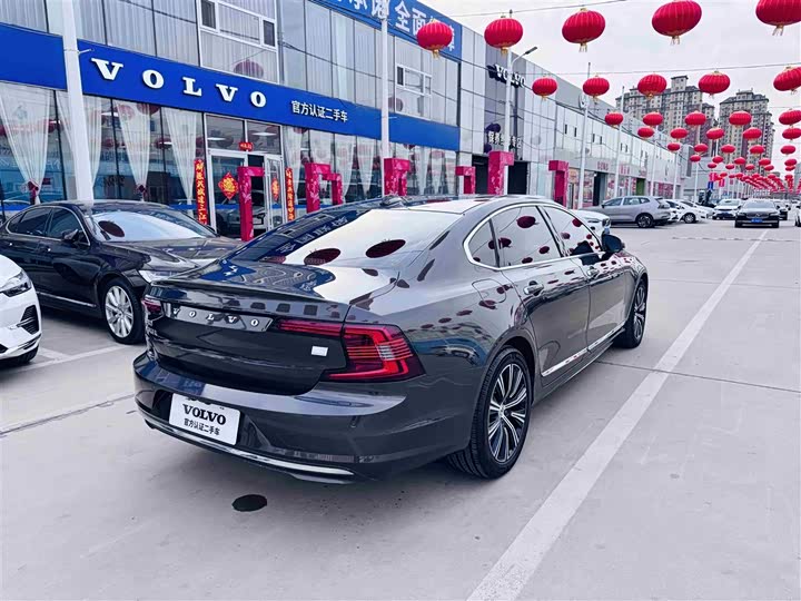 Фото 4 - Volvo S90 Hybrid
