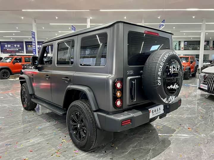 Photo 9 - BAW 212 T01