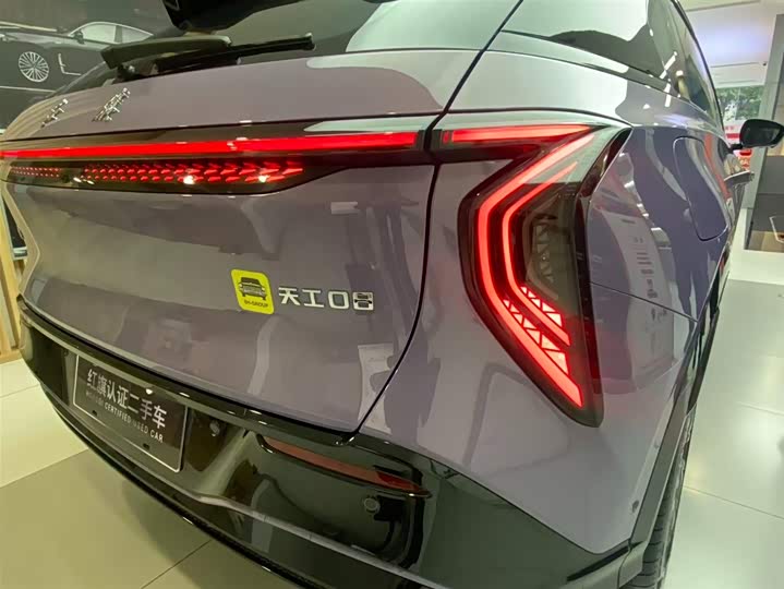 Фото 4 - Hongqi EHS7 (Tiangong 08)