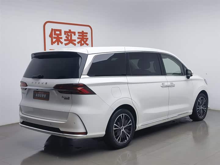 Фото 2 - Roewe iMax 8