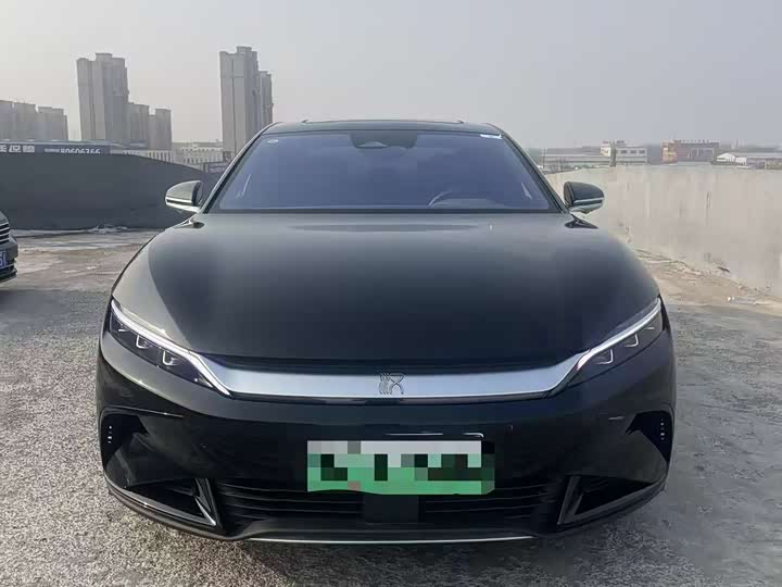 Фото 2 - BYD Han