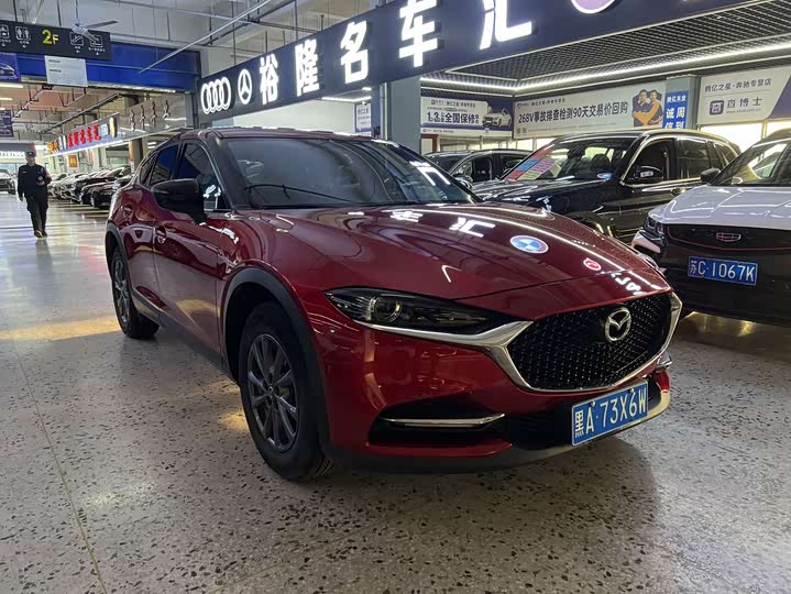 Фото 3 - Mazda CX-4