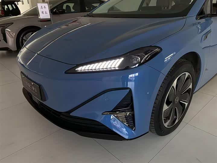 Фото 6 - Hongqi EH5 (Tiangong 05)