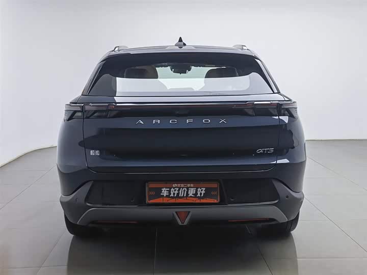 Фото 4 - BAIC Arcfox Alpha T5