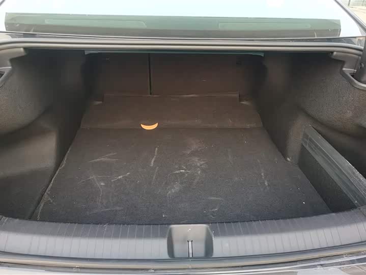 Фото 4 - Volkswagen Magotan