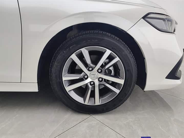 Фото 6 - Honda Civic