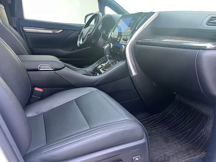 Toyota Alphard 2021 2021款 双擎 2.5L 尊贵版
