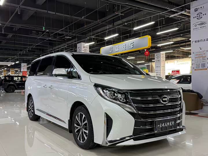 Фото 3 - GAC Trumpchi M8