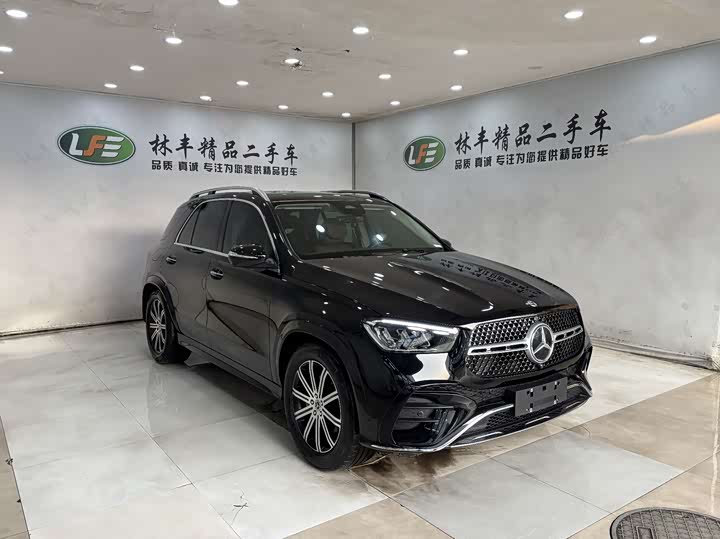 Фото 3 - Mercedes-Benz GLE-Class