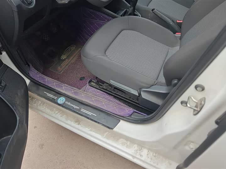 Фото 9 - Volkswagen Santana