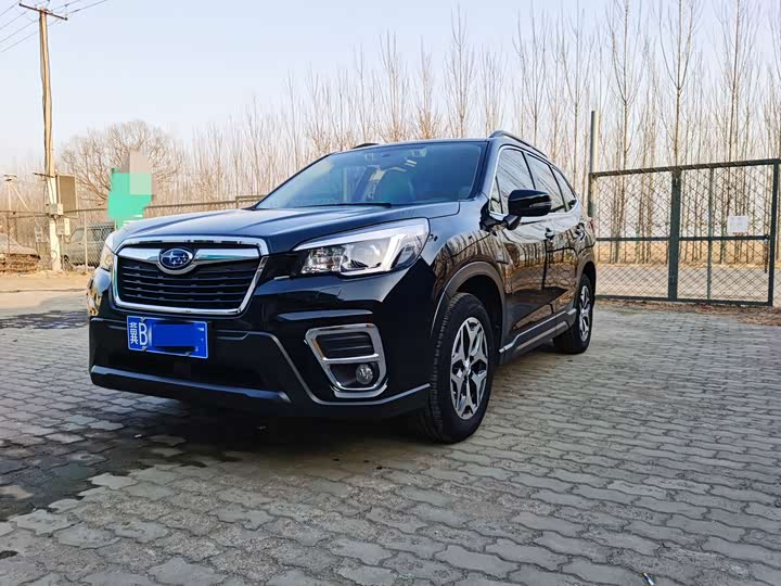 Фото 1 - Subaru Forester