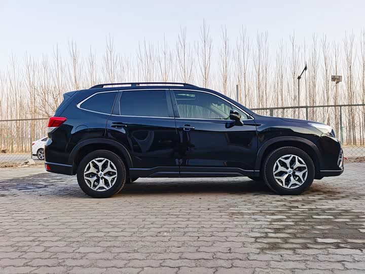 Фото 5 - Subaru Forester