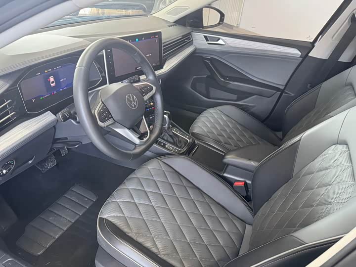 Фото 5 - Volkswagen Sagitar L