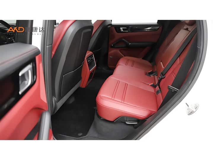 Фото 7 - Porsche Cayenne Hybrid