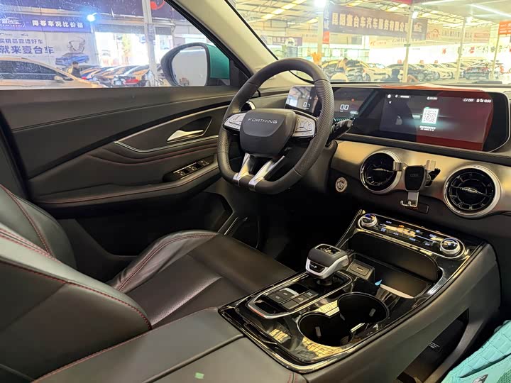 Фото 8 - Dongfeng Forthing T5 EVO