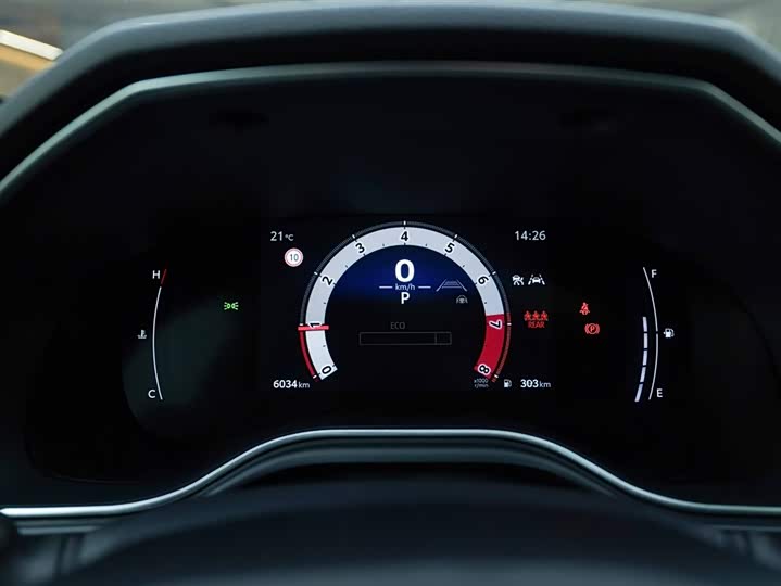 Фото 8 - Toyota Avalon