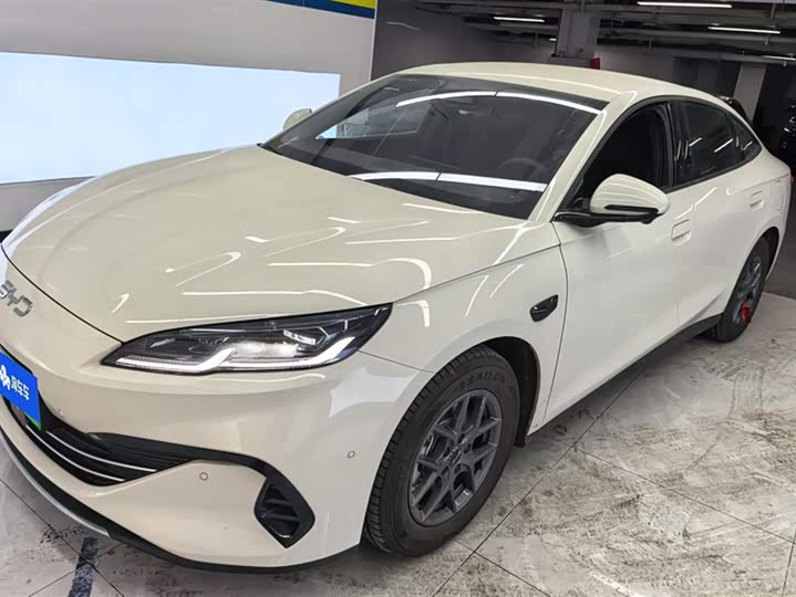 Фото 1 - BYD Seal 06 Hybrid/EV