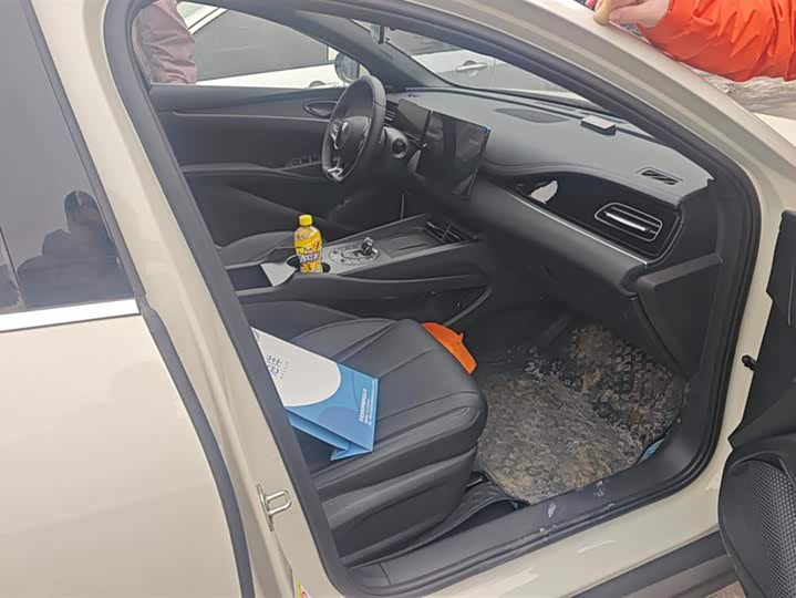 Фото 8 - BYD Seal 06 Hybrid/EV