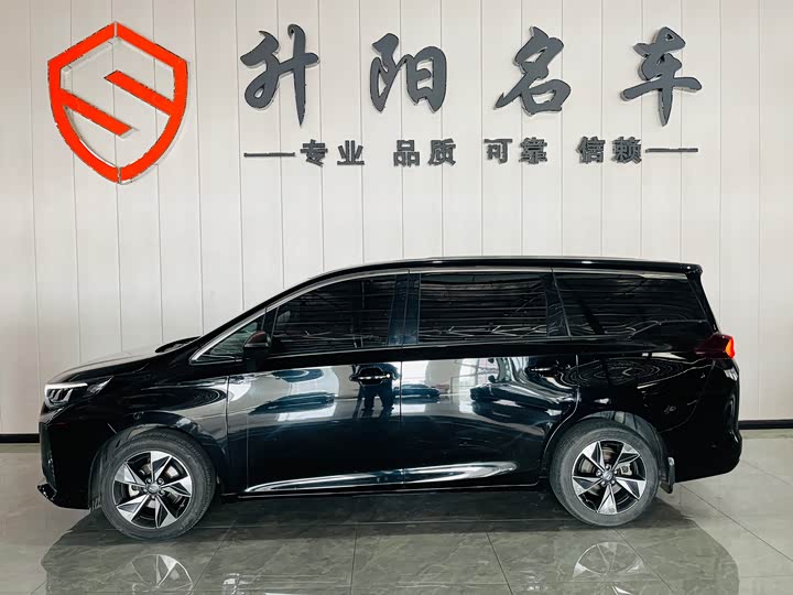 Фото 4 - GAC Trumpchi M6