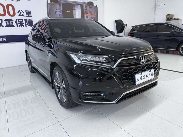 Фото 3 - Honda UR-V