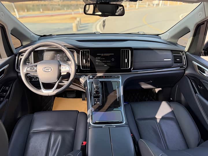 Фото 9 - GAC Trumpchi M8