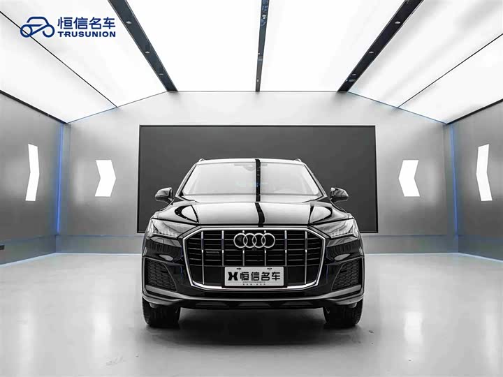 Фото 2 - Audi Q7