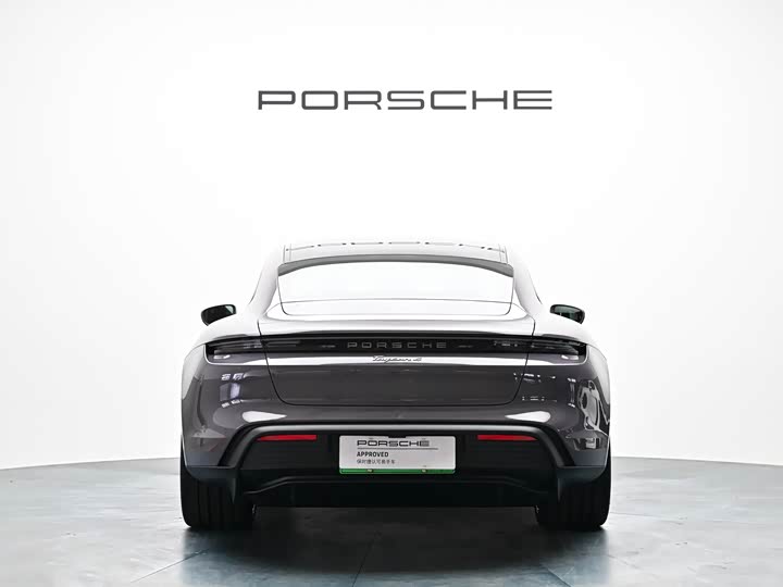 Фото 4 - Porsche Taycan