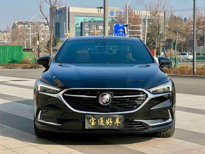 Фото 2 - Buick LaCrosse