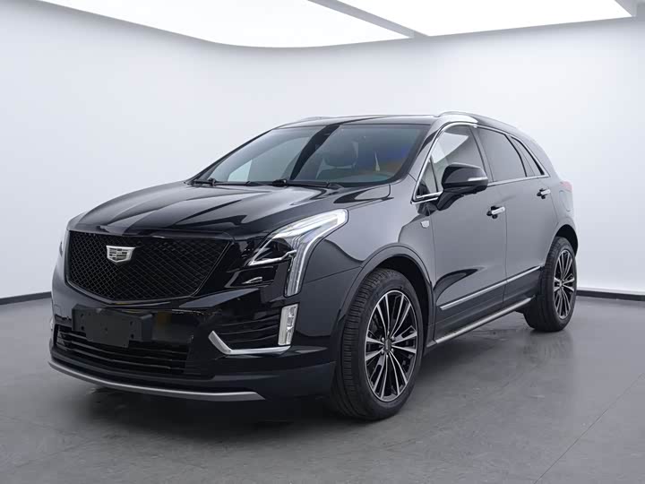 Фото 1 - Cadillac XT5