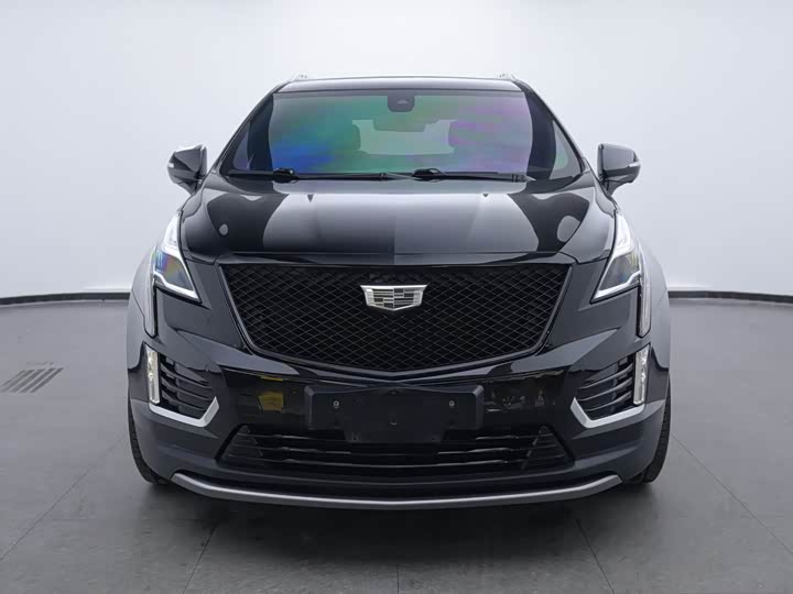Фото 2 - Cadillac XT5