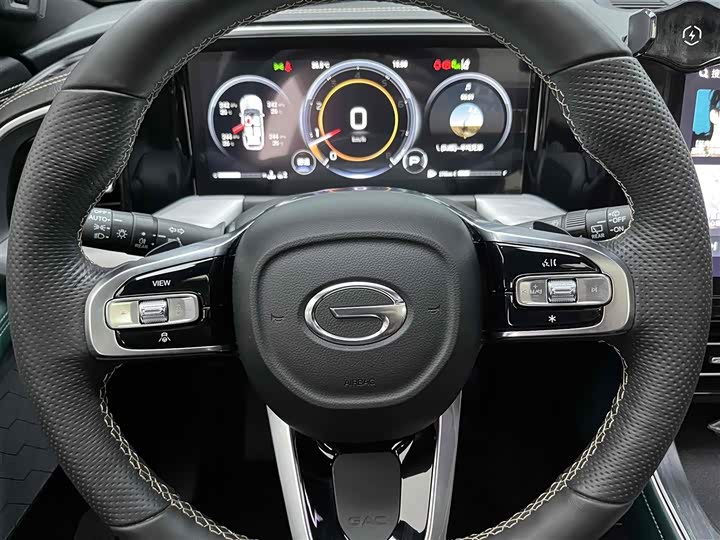 Фото 3 - GAC Trumpchi GS8