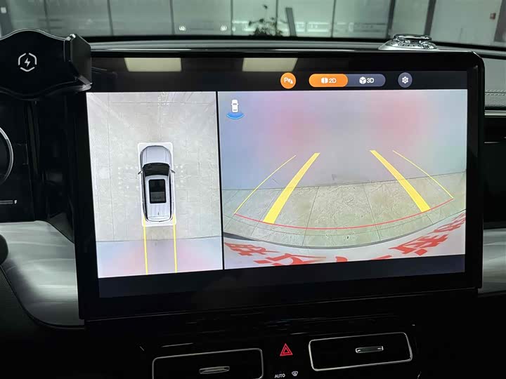 Фото 7 - GAC Trumpchi GS8