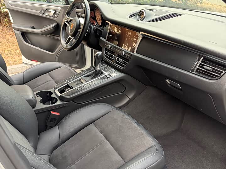 Фото 4 - Porsche Macan