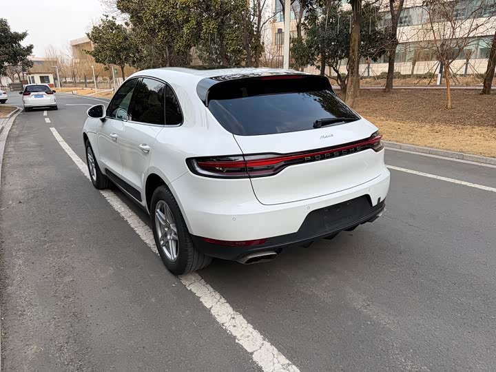 Фото 9 - Porsche Macan