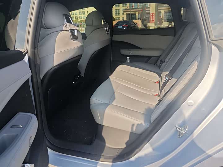 Фото 5 - Nissan N7