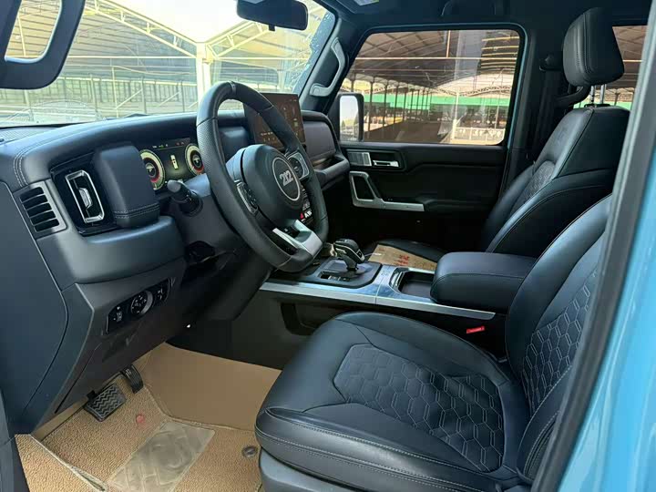 Photo 7 - BAW 212 T01