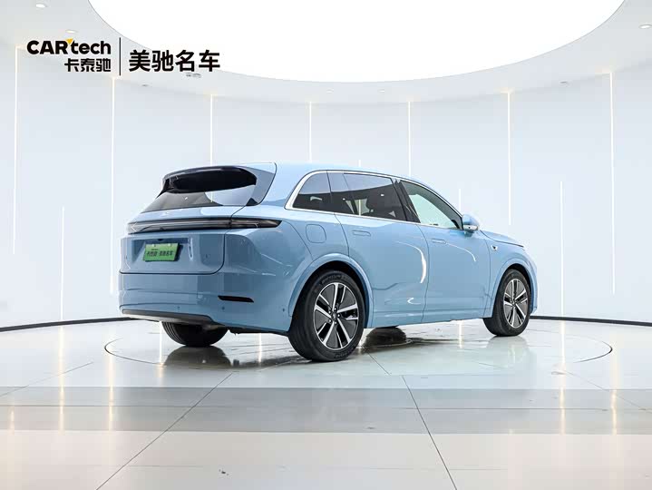 Фото 2 - LiXiang L7