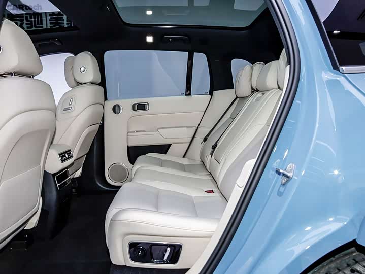 Фото 7 - LiXiang L7