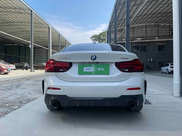 Фото 3 - BMW 1 Series