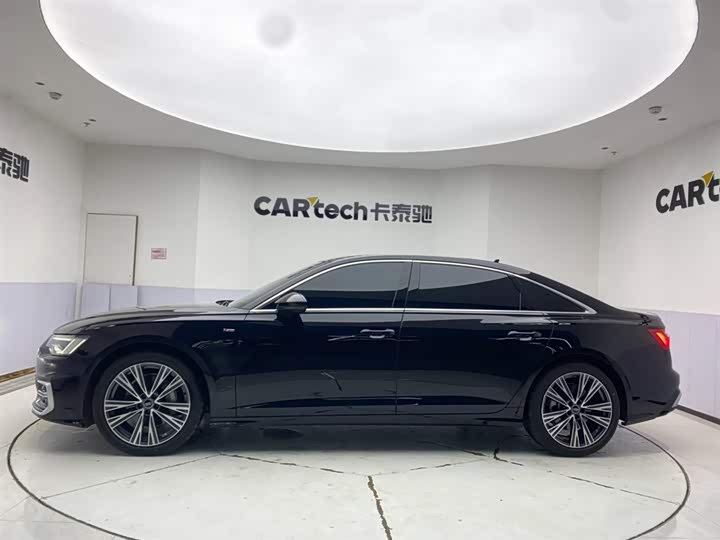 Фото 8 - Audi A6L