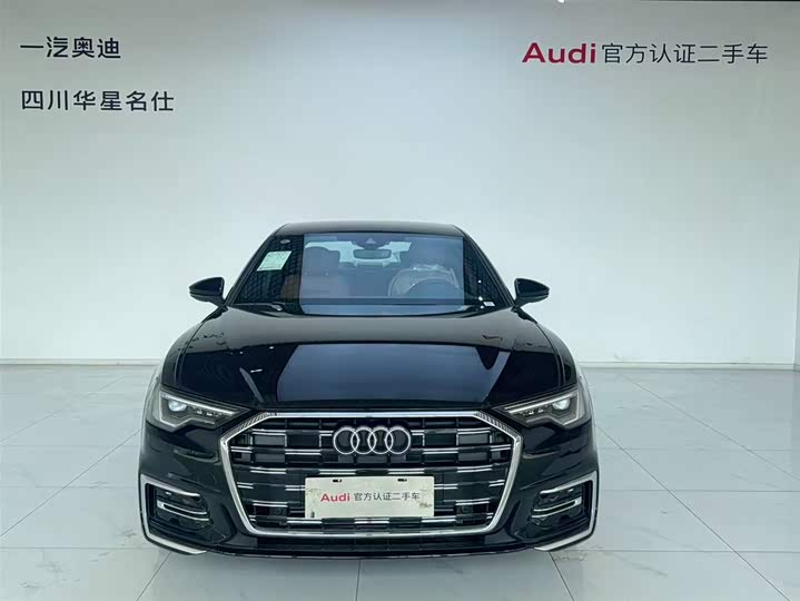 Фото 2 - Audi A6L