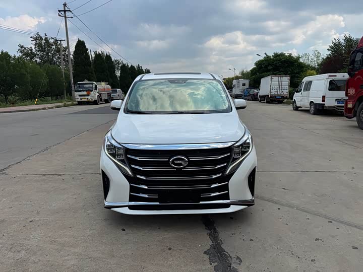 Фото 3 - GAC Trumpchi M8
