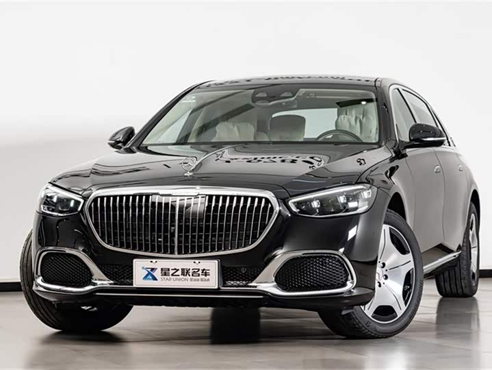 Photo 2 - Mercedes-Benz Maybach S-Class