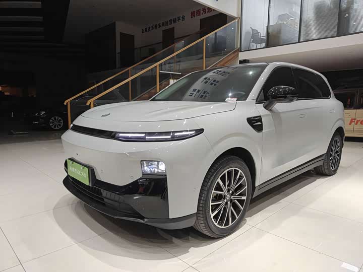 Фото 1 - Leapmotor B10