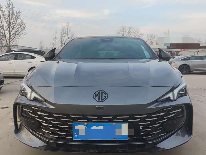 Фото 2 - MG Motor 7